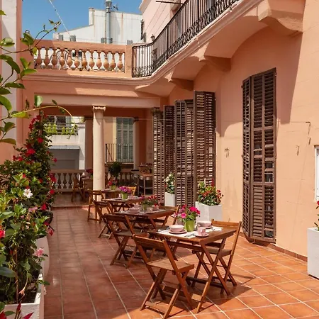 Guest house Antonios Sitges
