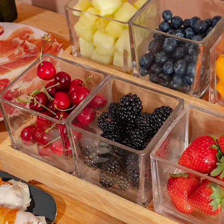 Antonios Πανσιόν *